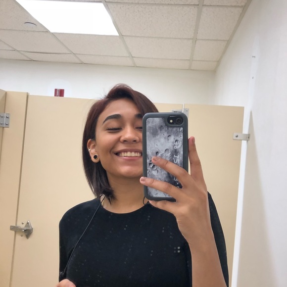 Meet your Posher, Griselda - Picture 1 of 1